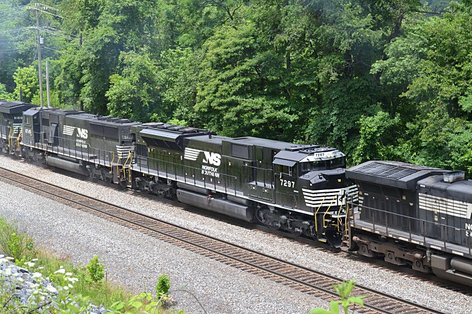 NS SD70ACU #7297 - Front Royal, Virginia - July 5, 2016