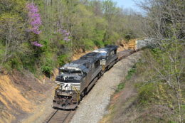 NS train 12R is led by SD70M-2 #2757 at Linden, Virginia on 4/14/2017.