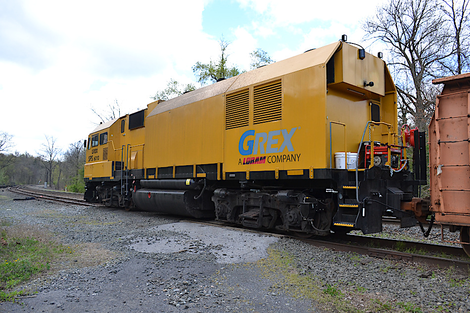 Loram GREX #6010 on the siding at Linden, Virginia on 4/10/2020.